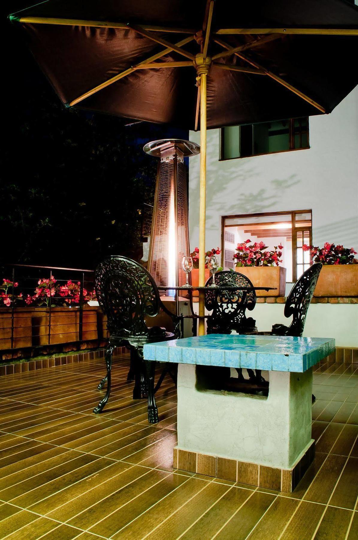 Hotel Casona Usaquen Богота Экстерьер фото